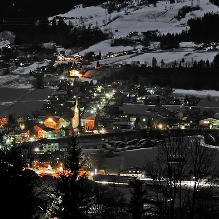 Dom wakacyjny In Near Zell Am Area Niedernsill