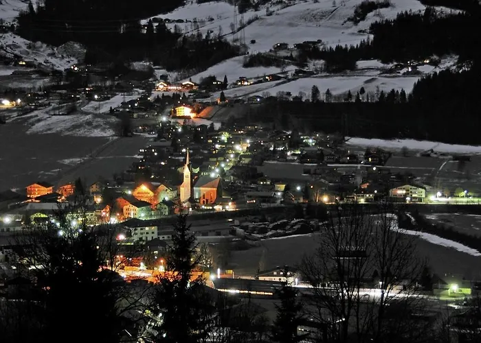 別荘 In Near Zell Am Area ニーダーンジル